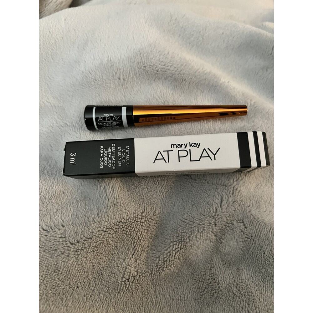 Mary Kay At Play Metallic Liquid Eyeliner Copper #177982 Makeup NIB Free Ship